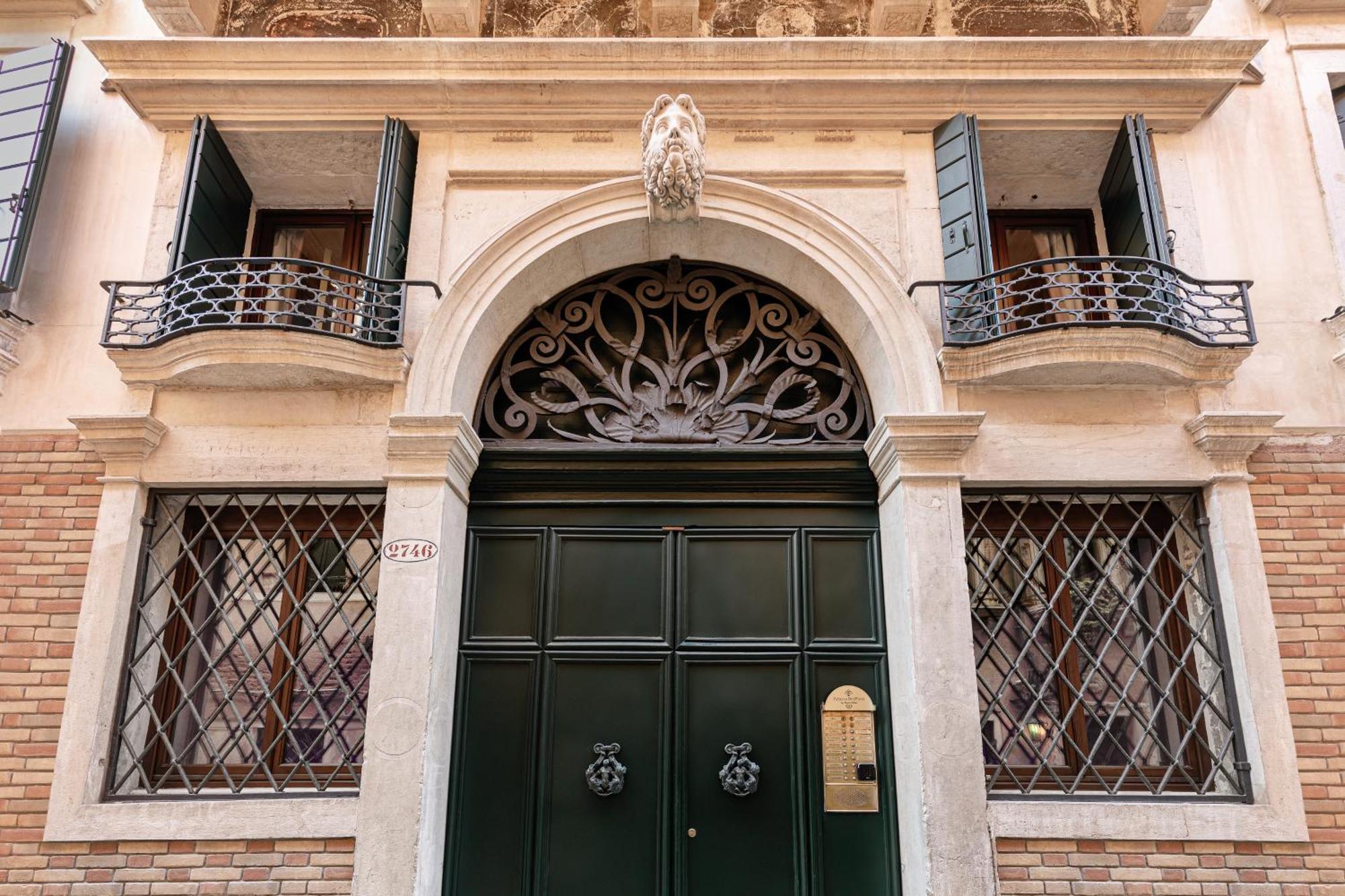 Palazzo Dei Fiori By Room Mate Veneza Exterior foto